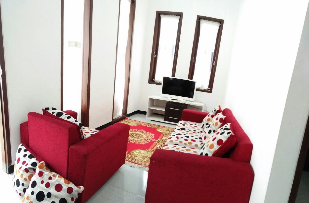 Omah Etan Batu Hostel Batu  Kültér fotó