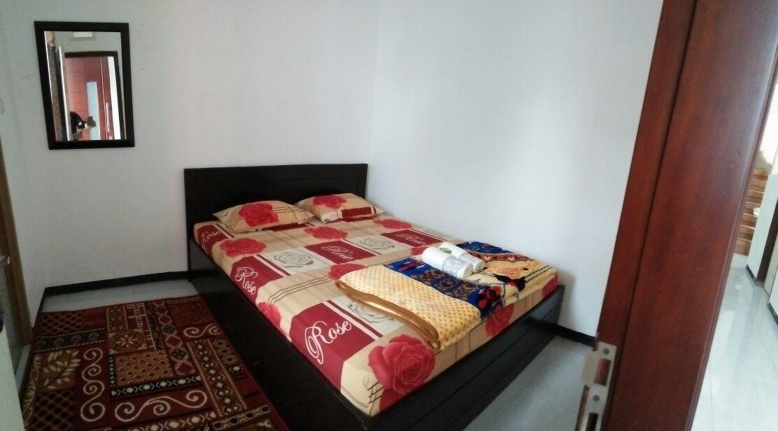 Omah Etan Batu Hostel Batu  Kültér fotó